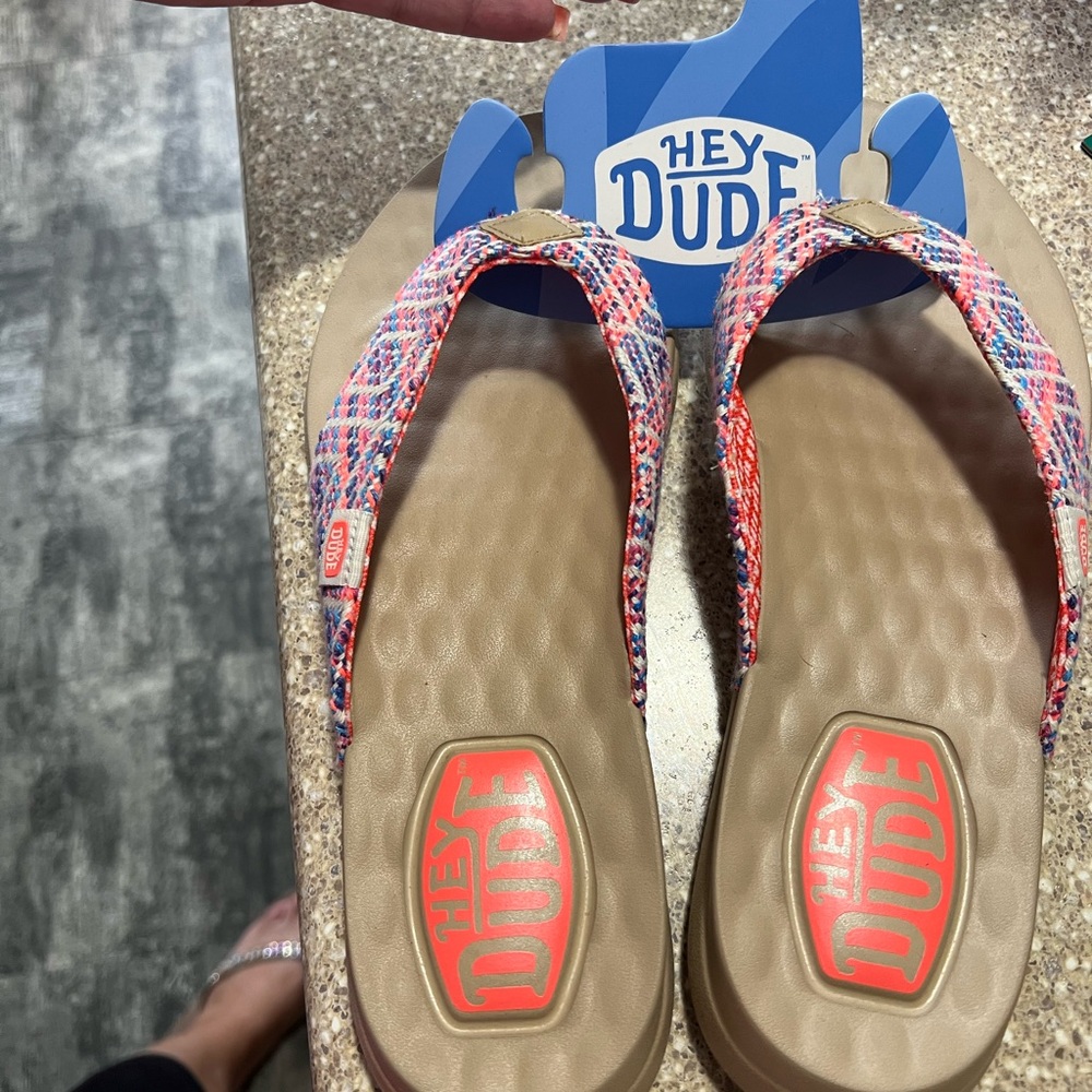 Hey Dude Women's Colorful Flip Flop Sandals size 9 brand new